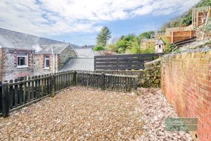 Photo 24- click for photo gallery